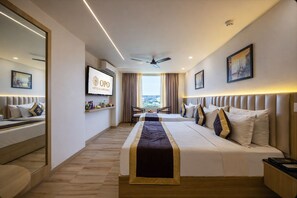 Premium Triple Room, 1 Bedroom | Laptop workspace, free WiFi, bed sheets - OPO Horizon The Venue (New Delhi)