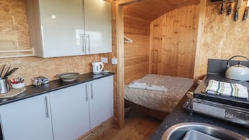 Alat memasak/pinggan mangkuk/perkakas dapur