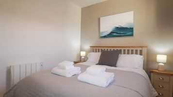 3 bedrooms, individually decorated, individually furnished, free WiFi