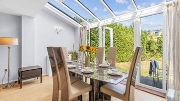 Ferienhaus | 3 Schlafzimmer, Internetzugang
