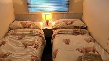 3 bedrooms, individually decorated, individually furnished, free WiFi