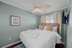 1 bedroom, iron/ironing board, free WiFi, bed sheets