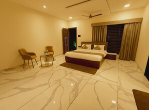 Premium Double Room, City View