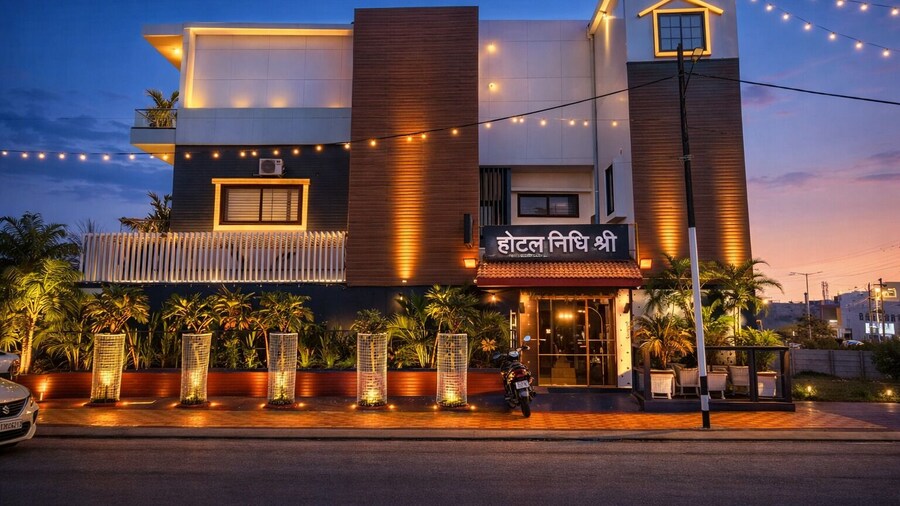 Hotel Nidhi Shree