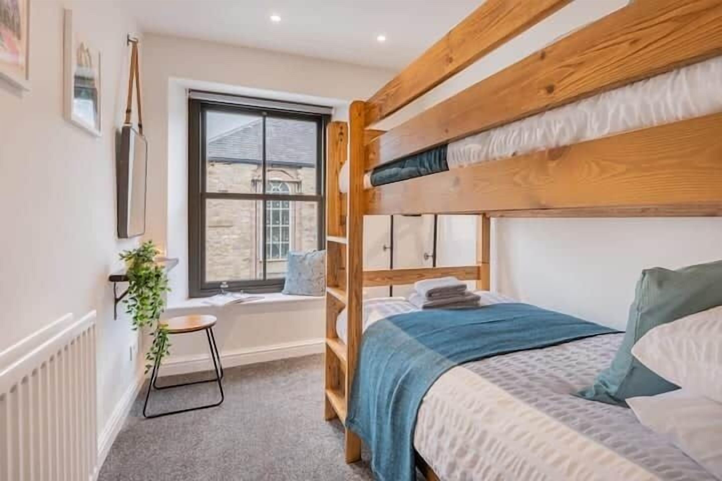 2 bedrooms, iron/ironing board, travel crib, free WiFi