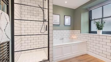 Hair dryer, towels, toilet paper