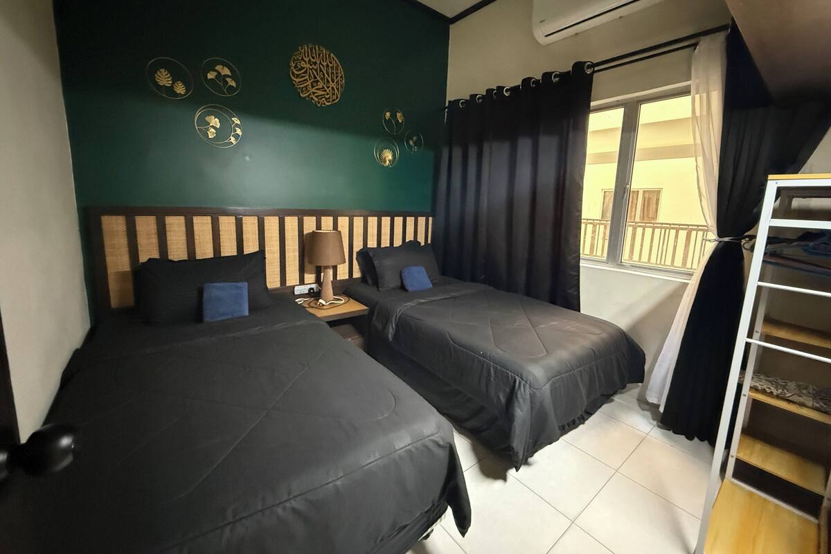 Apartment, 3 Bedrooms | Free WiFi, bed sheets
