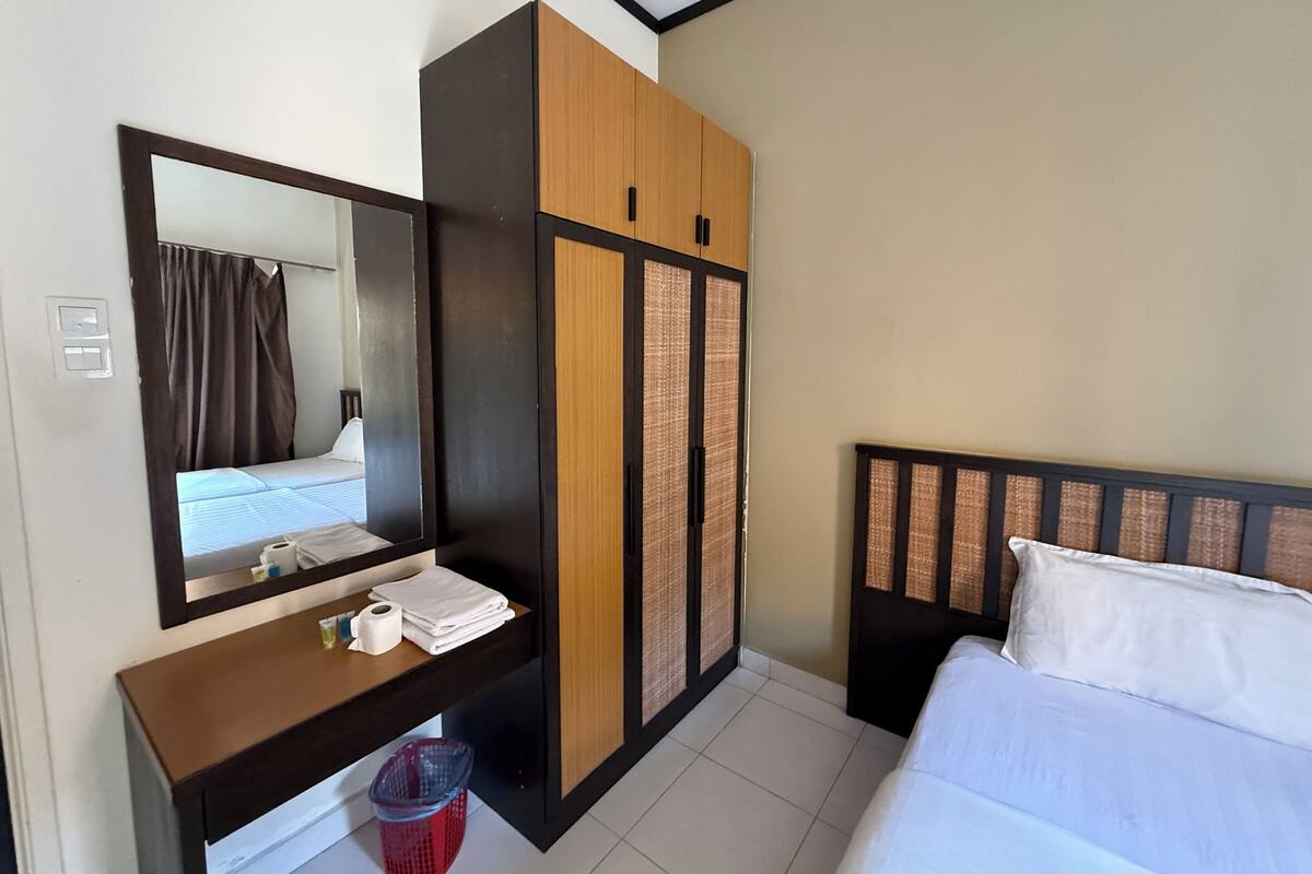 Suite, 2 Bedrooms | Free WiFi, bed sheets
