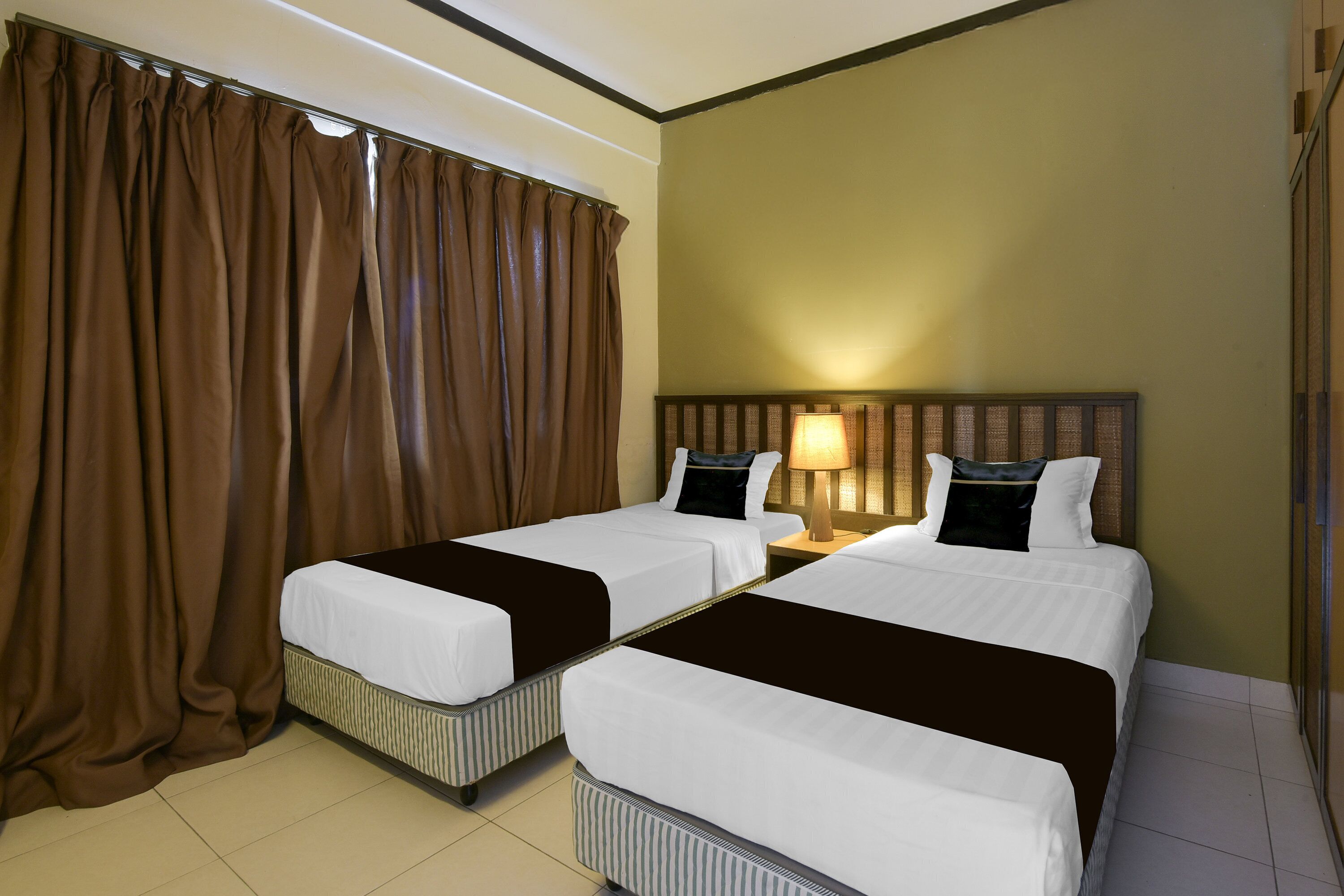 Suite, 2 Bedrooms | Free WiFi, bed sheets