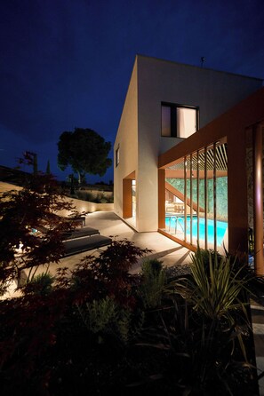 Exterior - 3-bedroom Villa Prima in Mugeba (Mugeba)