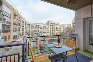 Design Flat, Terrace / Paseo de Gracia, Born Reviews, Deals & Photos ...