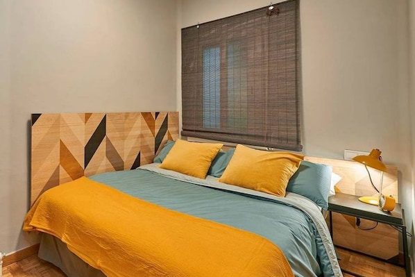 Design Flat, Terrace / Paseo de Gracia, Born Reviews, Deals & Photos ...