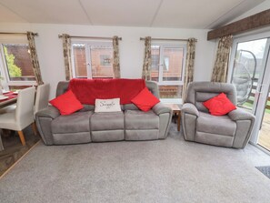 Living area - Chloe's Cabin (Morpeth)