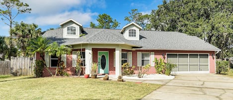 House (2 Bedrooms) | Front of property