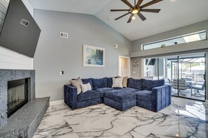 House (3 Bedrooms) | Interior - Luxe Waterfront Cape Coral Home w/ Gulf Access! (Cape Coral)