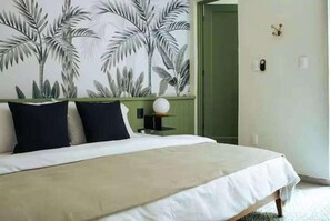 1 chambre, bureau, fer et planche à repasser, Wi-Fi