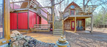 1 Mi to Tiec: Peaceful Mountain Cabin