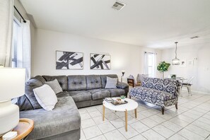 House (3 Bedrooms) | Interior - Visit Route 66! Pet-friendly Joplin Gem w/ Yard (Joplin)