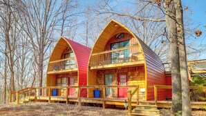 A cabin with a red roof, wooden exterior, and a balcony. - Mtn Cabin 1 Mi to Tiec: Outdoor Kitchen + Fire Pit (Mill Spring)