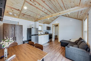 บ้านพัก (2 Bedrooms) | ภายใน