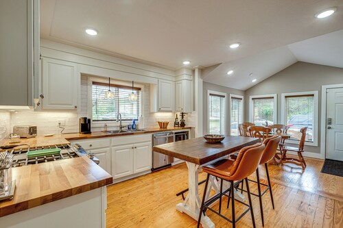 Walk to Historic Dtwn Laurel: Quiet Home w/ Porch