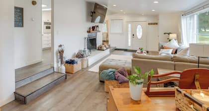 Stunning Mountain Views! Secluded Retreat in Bend