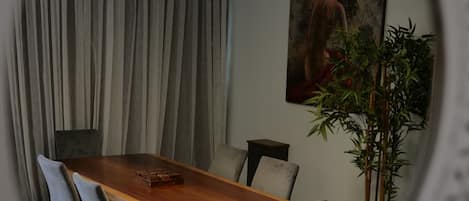 Premier Villa, Sea View | Dining