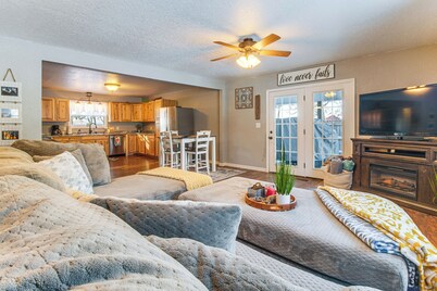 Bring Your Boat! Family-friendly Gem on Grand Lake