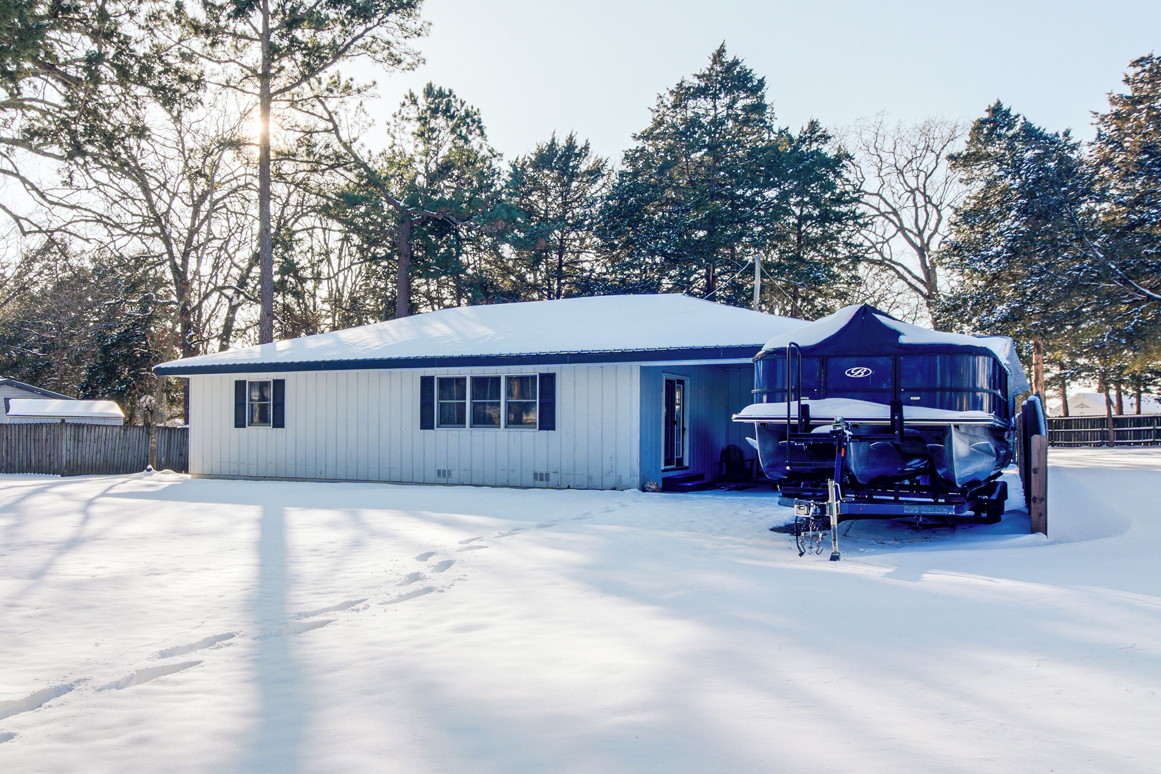 House (2 Bedrooms) | Interior