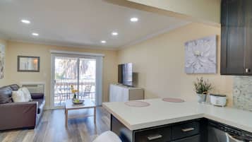 Apartment (1 Bedroom) | Interior