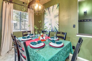 Apartment (3 Bedrooms) | Interior - Explore the Nat'l Forest! Cozy Getaway in Pinetop (Pinetop)