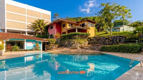 Duplex em Angra dos Reis Frente ao Mar com Pier