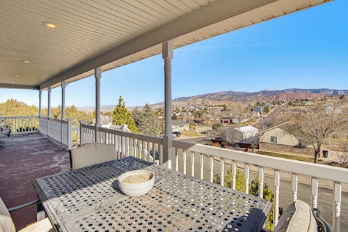 Family & Group Friendly! Hilltop Cedar City Home