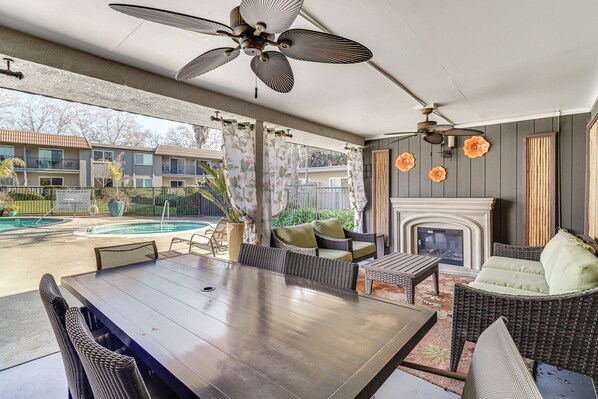 Interior - Pleasanton Gem in Quiet Community w/ Pool Access (Pleasanton)