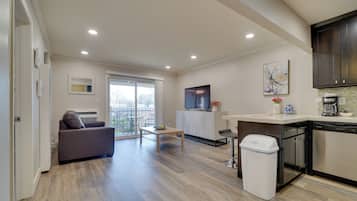 Apartment (1 Bedroom) | Interior