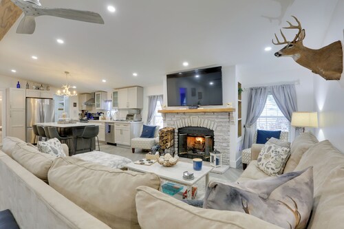 Hike & Explore! Nature-centric Hudson Valley Home