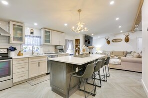 House (3 Bedrooms) | Interior - Hike & Explore! Nature-centric Hudson Valley Home (Ellenville)