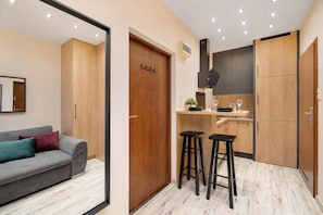 Interior - Functional Studio in Bydgoszcz | Parking | Workspace (Bydgoszcz)