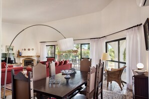 Villa | 3 bedrooms - Casa Rouxinol in Carvoeiro (Lagoa)