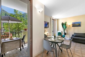 Mobile Home | Living room - Mobilehome in Porlezza am Luganersee (Porlezza)