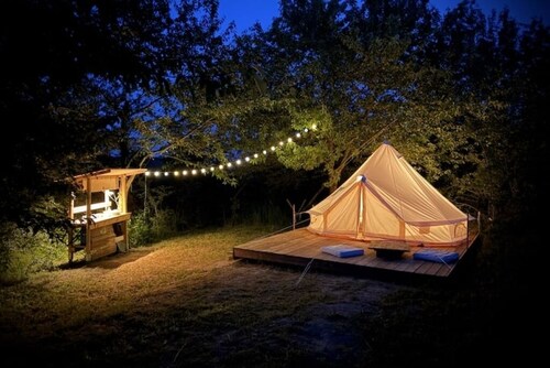 🌿 Jelena Glamping – Entspanne dich in der Natur, ohne auf Komfort zu verzichten