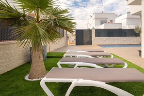Property grounds - Casa Montgavina, villa in the heart of Vistabella Golf (Entrenaranjos)