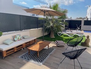 Terrace/patio - Casa Montgavina, villa in the heart of Vistabella Golf (Entrenaranjos)