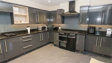 Lavavajillas, utensilios de cocina