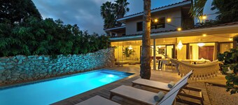 The Hidden Palm Piscadera 