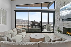 Rumah, 5 kamar tidur | Area keluarga