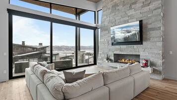 Rumah, 5 kamar tidur | Area keluarga