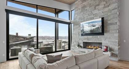 Family Friendly Ski House 5 Bedroom Home