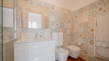 Shower, bidet