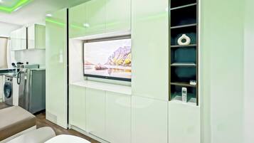 Familienapartment, Balkon, Stadtblick | Innenbereich